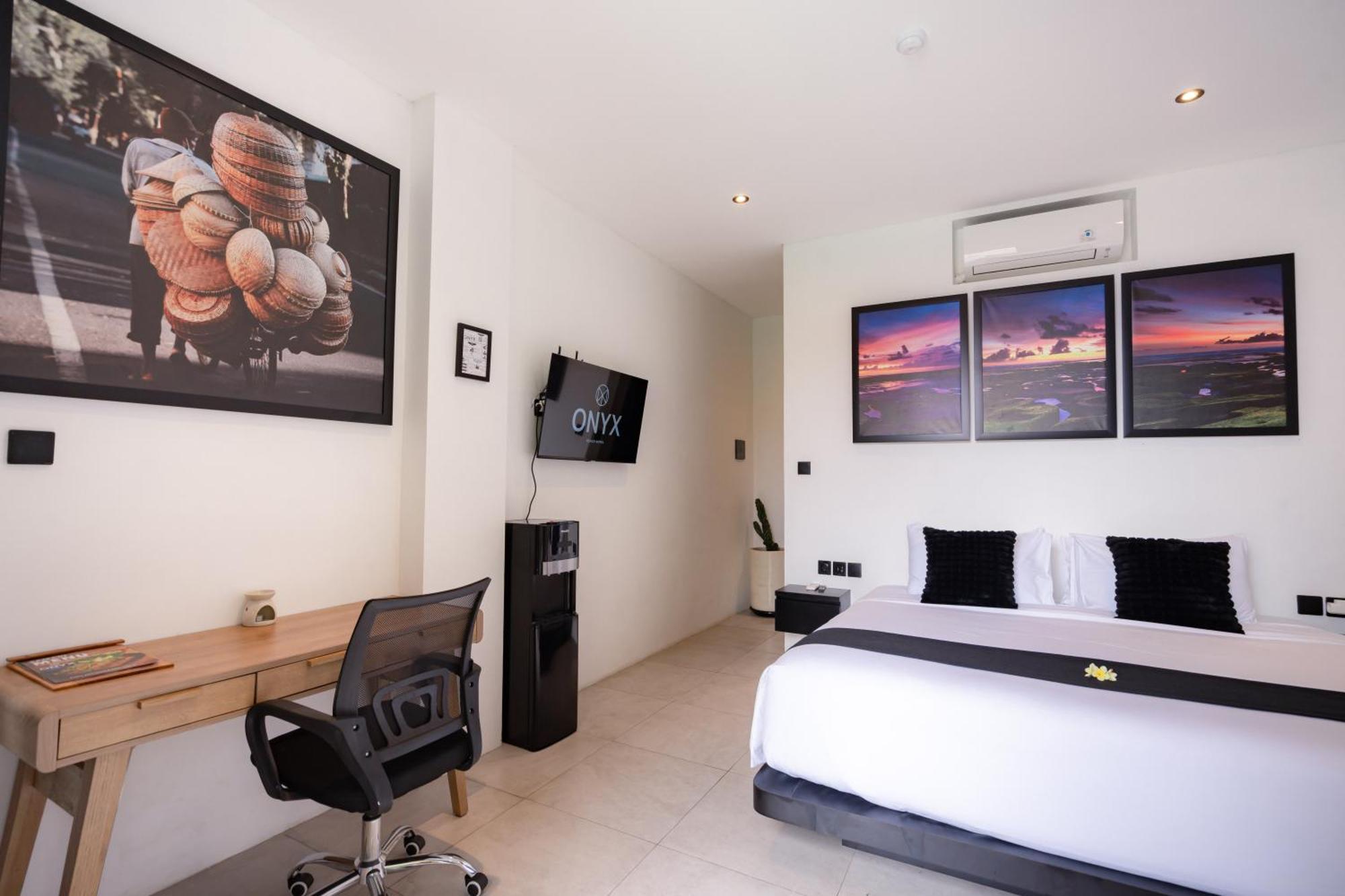 Onyx Beach Hotel Canggu Exterior foto