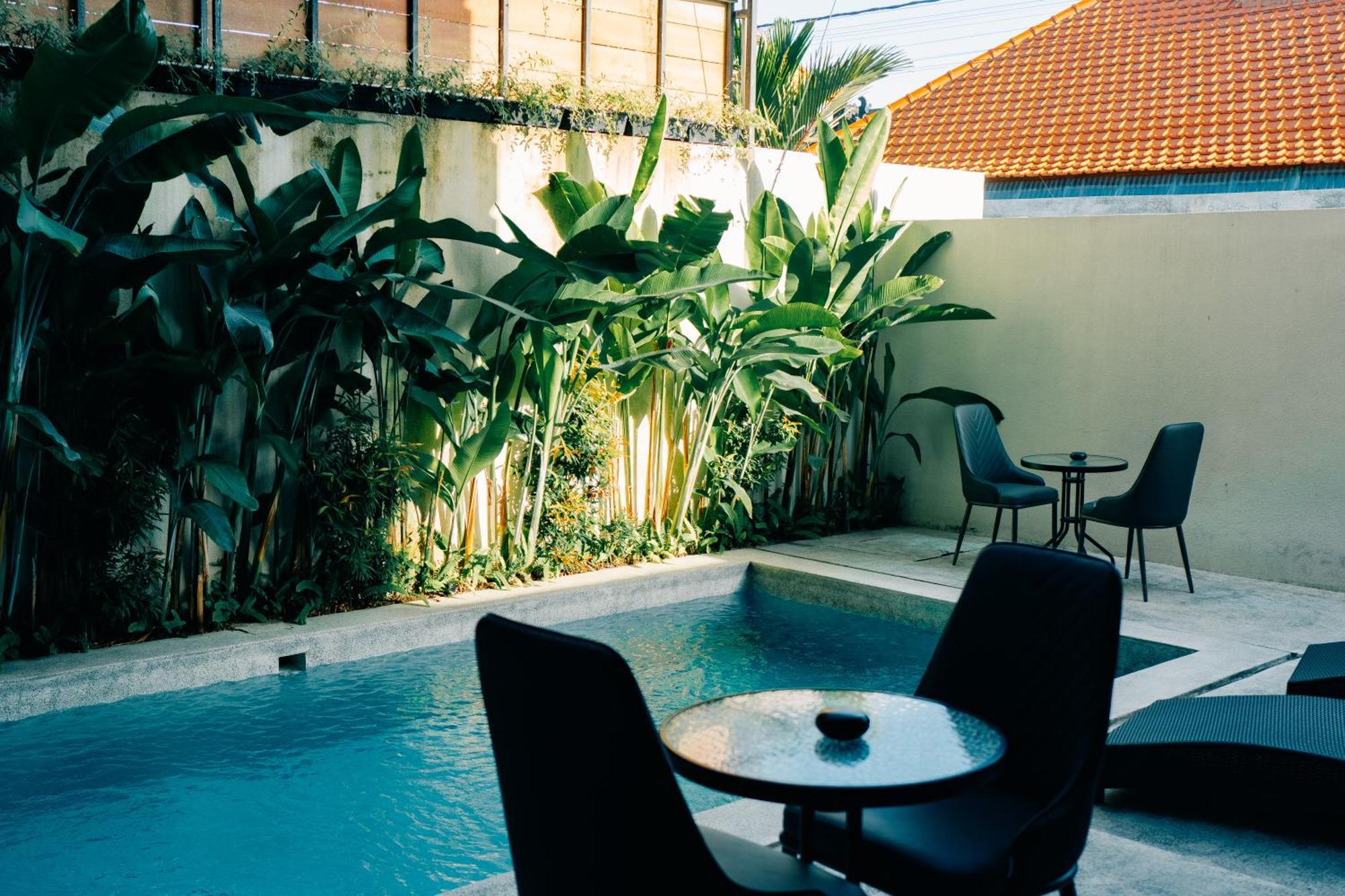 Onyx Beach Hotel Canggu Exterior foto
